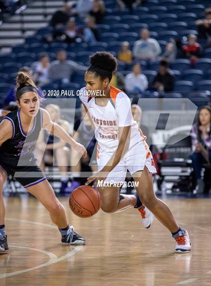 Thumbnail 2 in Lake Washington vs. Eastside Catholic (WIAA 3A Semifinal) photogallery.
