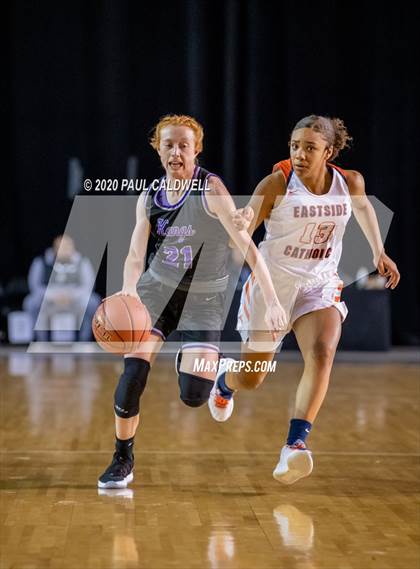 Thumbnail 1 in Lake Washington vs. Eastside Catholic (WIAA 3A Semifinal) photogallery.