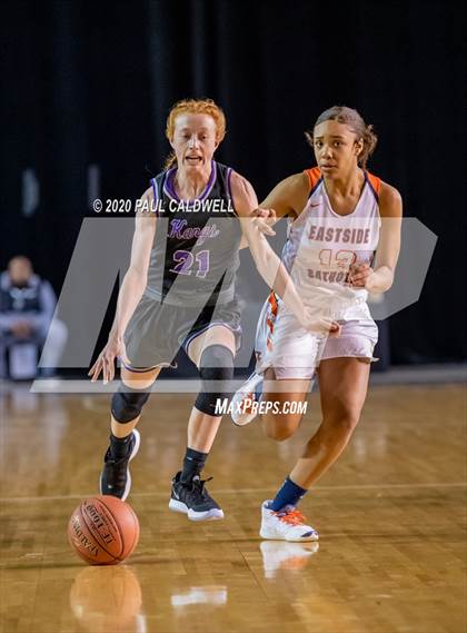Thumbnail 2 in Lake Washington vs. Eastside Catholic (WIAA 3A Semifinal) photogallery.