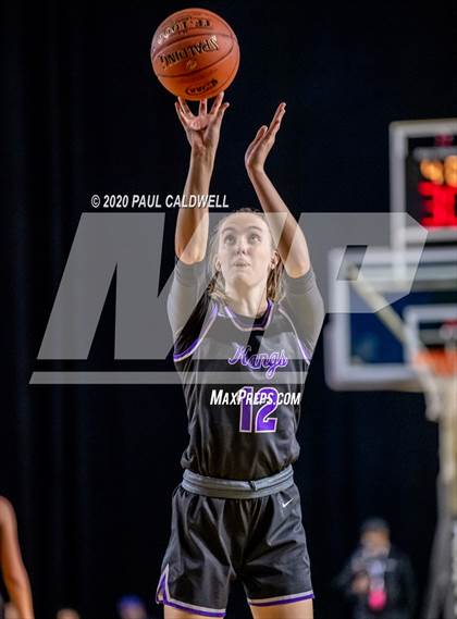 Thumbnail 3 in Lake Washington vs. Eastside Catholic (WIAA 3A Semifinal) photogallery.