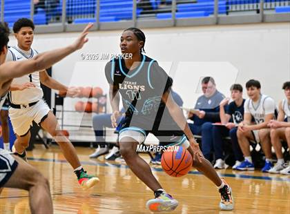 Thumbnail 3 in Texas Lions Academy vs. Smithson Valley (Jack Frost Tournament) photogallery.