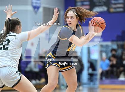 Thumbnail 2 in Streetsboro vs. Laurel (OHSAA D2 Regional Final) photogallery.