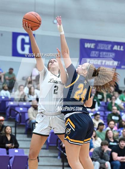 Thumbnail 1 in Streetsboro vs. Laurel (OHSAA D2 Regional Final) photogallery.