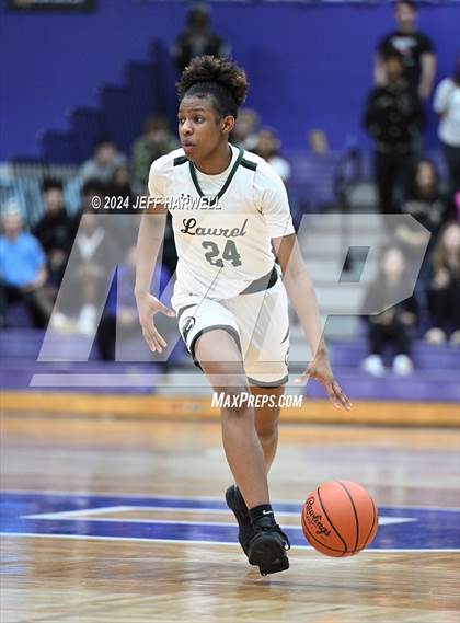 Thumbnail 2 in Streetsboro vs. Laurel (OHSAA D2 Regional Final) photogallery.