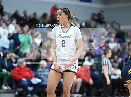 Thumbnail 2 in Streetsboro vs. Laurel (OHSAA D2 Regional Final) photogallery.