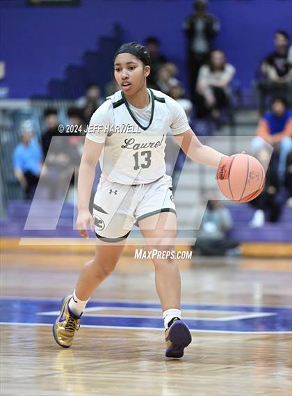 Thumbnail 2 in Streetsboro vs. Laurel (OHSAA D2 Regional Final) photogallery.