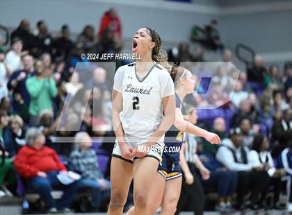 Thumbnail 1 in Streetsboro vs. Laurel (OHSAA D2 Regional Final) photogallery.