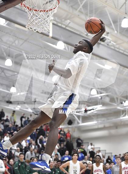 Thumbnail 2 in Rancho Mirage Holiday Invitational Slam Dunk Contest photogallery.