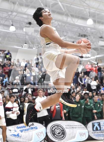 Thumbnail 2 in Rancho Mirage Holiday Invitational Slam Dunk Contest photogallery.