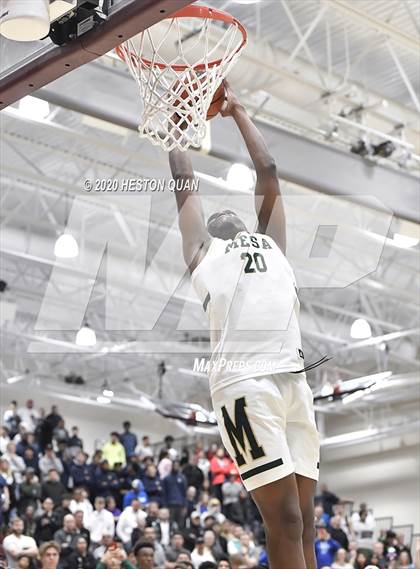 Thumbnail 1 in Rancho Mirage Holiday Invitational Slam Dunk Contest photogallery.