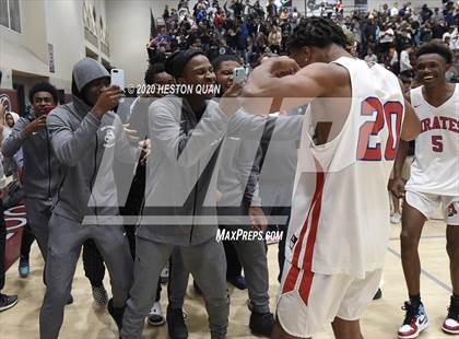 Thumbnail 1 in Rancho Mirage Holiday Invitational Slam Dunk Contest photogallery.