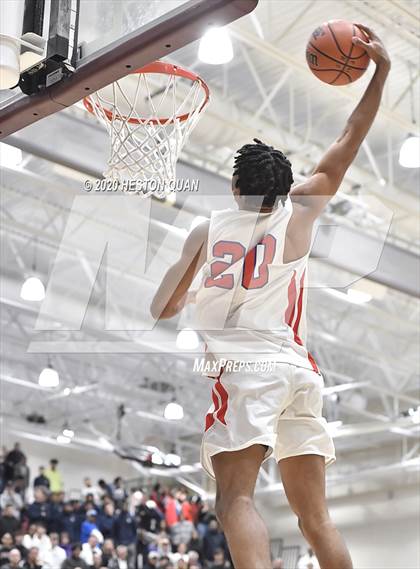 Thumbnail 1 in Rancho Mirage Holiday Invitational Slam Dunk Contest photogallery.