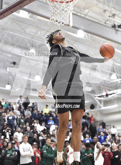 Thumbnail 3 in Rancho Mirage Holiday Invitational Slam Dunk Contest photogallery.