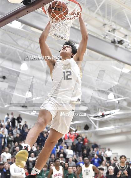 Thumbnail 3 in Rancho Mirage Holiday Invitational Slam Dunk Contest photogallery.