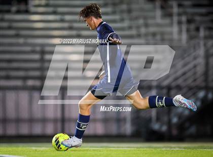 Thumbnail 2 in Rochester vs Stoney Creek (MHSAA D1 District Payoff) photogallery.