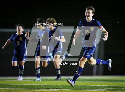 Thumbnail 3 in Rochester vs Stoney Creek (MHSAA D1 District Payoff) photogallery.