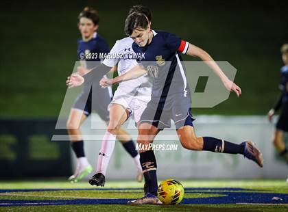 Thumbnail 3 in Rochester vs Stoney Creek (MHSAA D1 District Payoff) photogallery.
