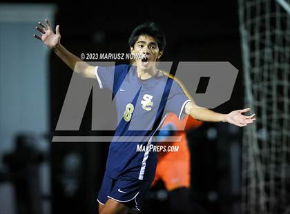 Thumbnail 2 in Rochester vs Stoney Creek (MHSAA D1 District Payoff) photogallery.