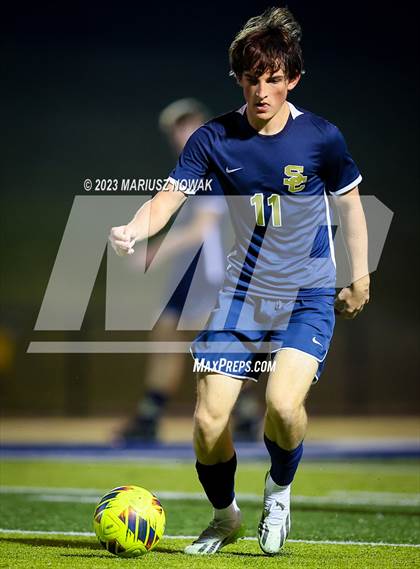 Thumbnail 3 in Rochester vs Stoney Creek (MHSAA D1 District Payoff) photogallery.