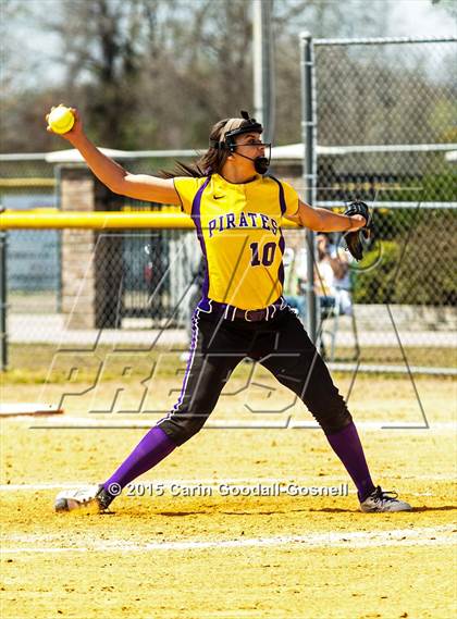 Thumbnail 3 in Havelock vs. Corinth Holders photogallery.