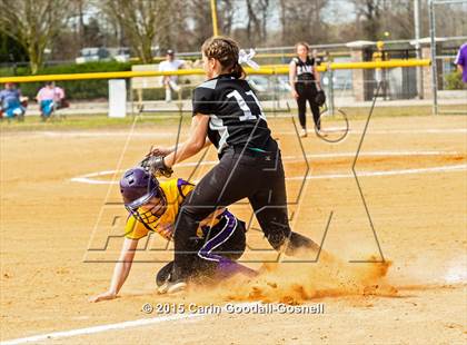 Thumbnail 2 in Havelock vs. Corinth Holders photogallery.