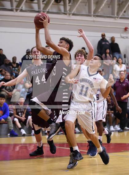 Thumbnail 1 in Independence vs. Bakersfield photogallery.