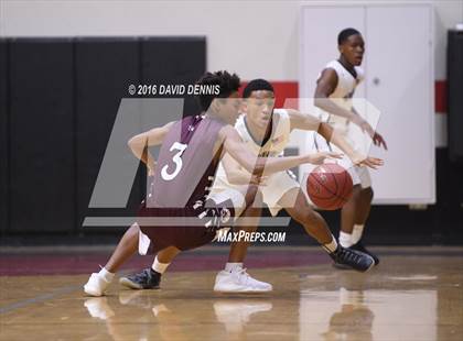 Thumbnail 3 in Independence vs. Bakersfield photogallery.