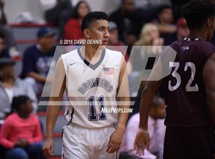 Thumbnail 1 in Independence vs. Bakersfield photogallery.