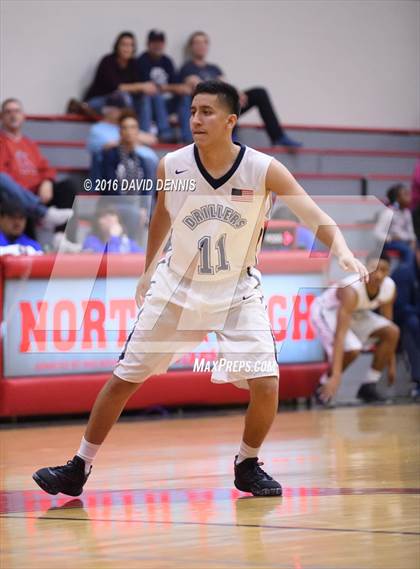 Thumbnail 1 in Independence vs. Bakersfield photogallery.