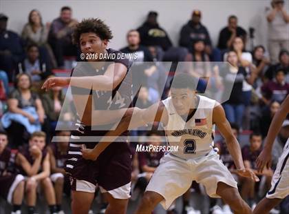 Thumbnail 3 in Independence vs. Bakersfield photogallery.