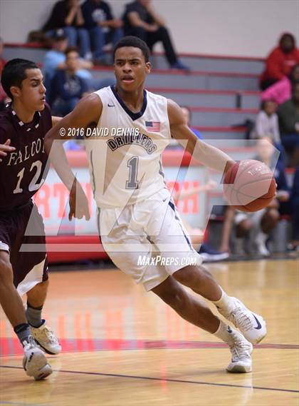 Thumbnail 2 in Independence vs. Bakersfield photogallery.