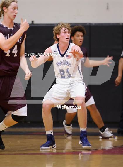 Thumbnail 2 in Independence vs. Bakersfield photogallery.
