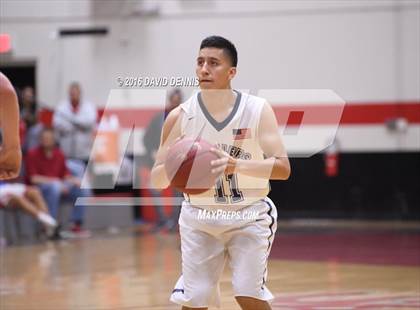 Thumbnail 3 in Independence vs. Bakersfield photogallery.