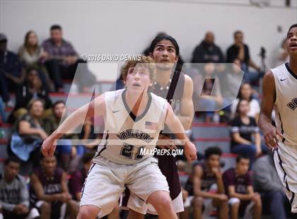 Thumbnail 1 in Independence vs. Bakersfield photogallery.