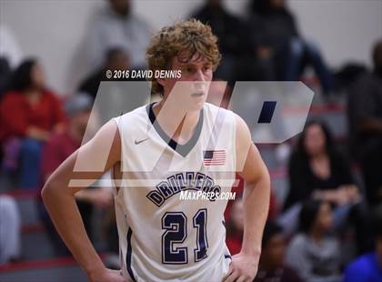 Thumbnail 3 in Independence vs. Bakersfield photogallery.
