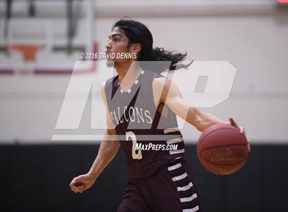 Thumbnail 3 in Independence vs. Bakersfield photogallery.