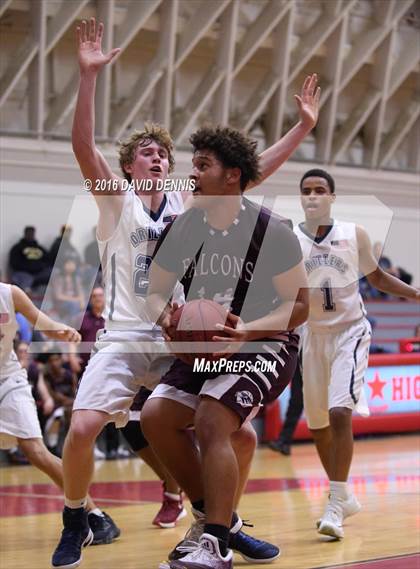 Thumbnail 1 in Independence vs. Bakersfield photogallery.