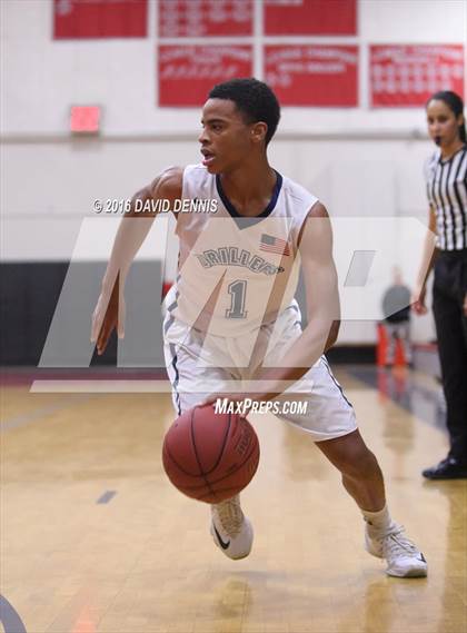 Thumbnail 3 in Independence vs. Bakersfield photogallery.