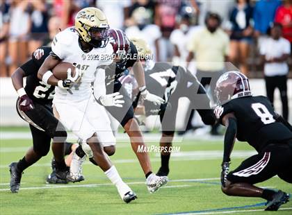 Thumbnail 3 in Plano East vs Rowlett photogallery.
