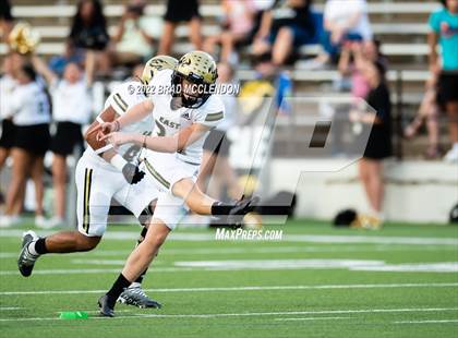 Thumbnail 2 in Plano East vs Rowlett photogallery.