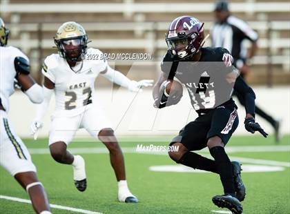 Thumbnail 2 in Plano East vs Rowlett photogallery.