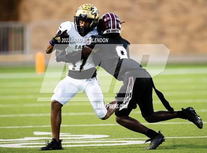 Thumbnail 2 in Plano East vs Rowlett photogallery.