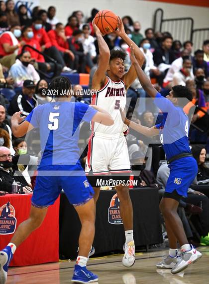 Thumbnail 3 in Bishop Gorman @ Liberty (Tarkanian Classic) photogallery.