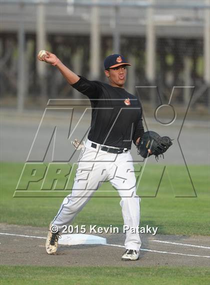 Thumbnail 1 in Sheehan vs. Montville (CIAC Class M Final) photogallery.