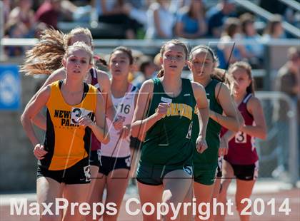 Thumbnail 3 in Don Green Invitational (Girls 800m) photogallery.