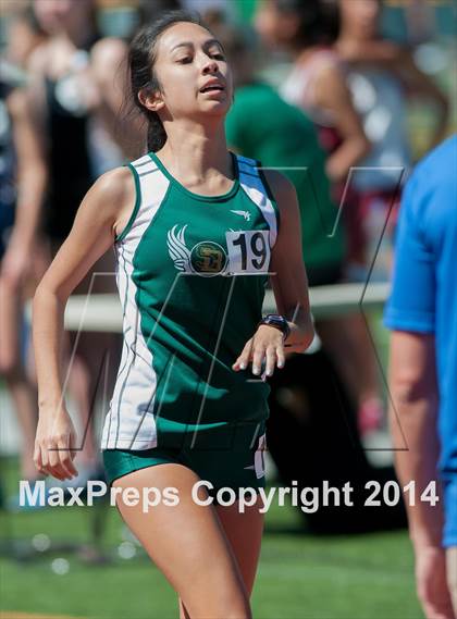 Thumbnail 3 in Don Green Invitational (Girls 800m) photogallery.