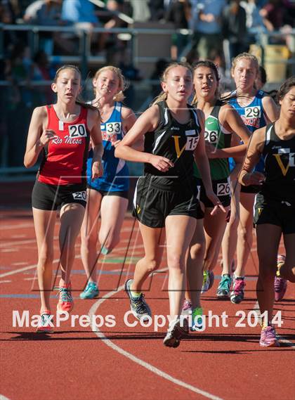 Thumbnail 3 in Don Green Invitational (Girls 800m) photogallery.