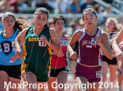 Thumbnail 3 in Don Green Invitational (Girls 800m) photogallery.