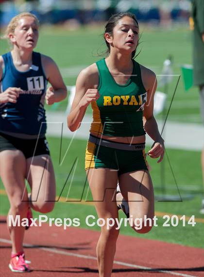 Thumbnail 2 in Don Green Invitational (Girls 800m) photogallery.