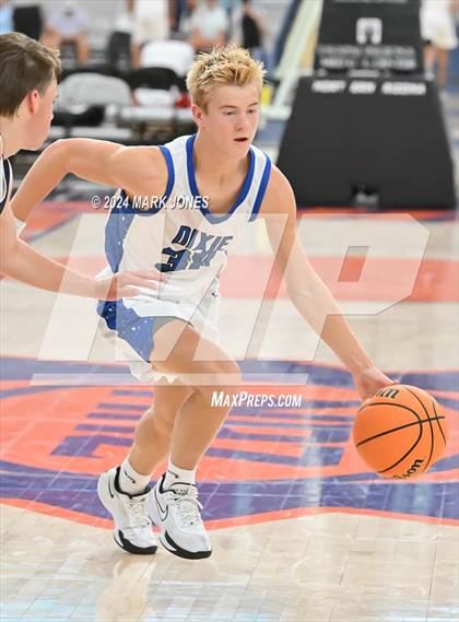 Thumbnail 3 in Dixie vs. Wilsonville (Section 7) photogallery.